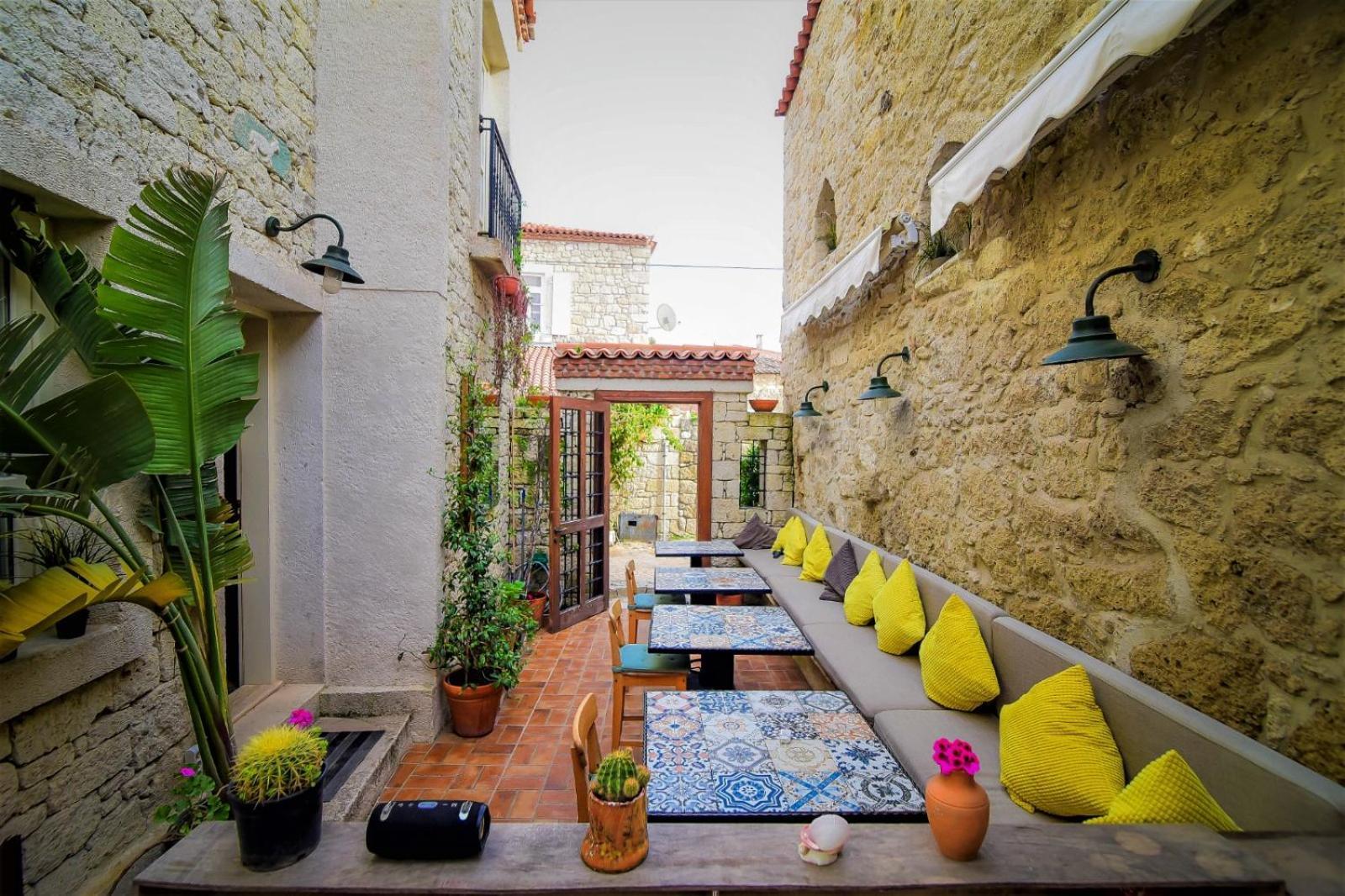Micel Otel Alaçatı Luaran gambar